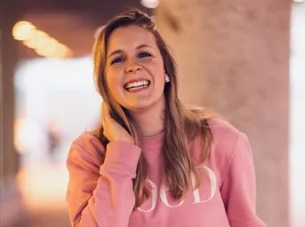 Vera Herzeg